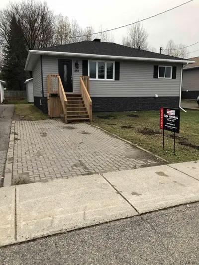 456 Hemlock Street, Timmins, On P4n 1w8