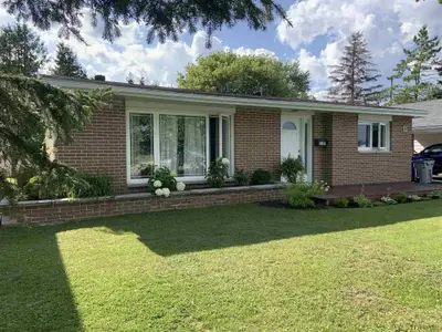 569 Dieppe Street, Timmins, On P4n 5g9