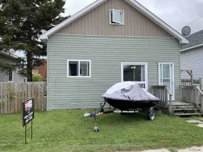5 Borden Avenue, Timmins, On P4n 4e6