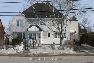 56 Mundy Avenue, Kapuskasing, On P5n 1r3