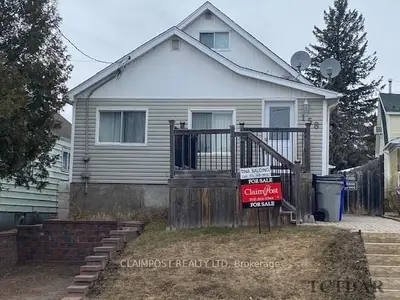158 Floral Avenue, Timmins, On P4n 4h7