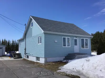 28 St Aubin Avenue, Kapuskasing, On P0l 1v0