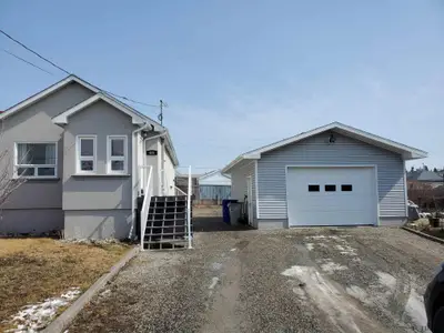 438 Pine Street N, Timmins, On P4n 6l7