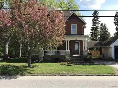 210 Broadwood Avenue, Temiskaming Shores, On P0j 1p0