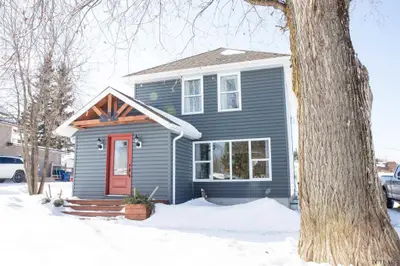 179 Fifteenth Avenue, Cochrane, On P0l 1c0
