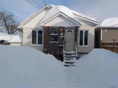 110-112 Middleton Street, Timmins, On
