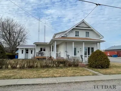 36 Ninth Street E, Armstrong, On P0j 1p0