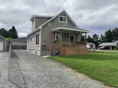 583 Maclean Drive, Timmins, On P4n 4w9