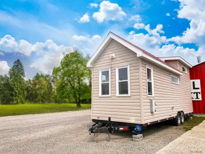 Minstead Tiny Home, Iroquois Falls, On P0k 1g0