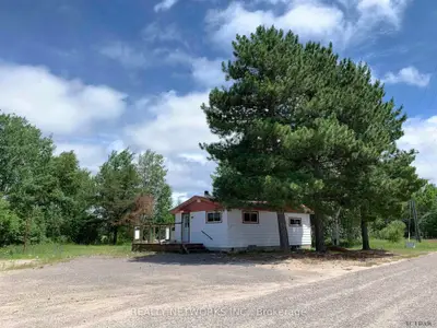 5 Canfield Street, Gogama, On P0m 1w0