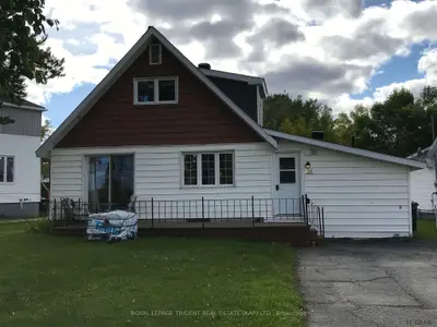 31 Aurora Avenue, Kapuskasing, On P5n 1j8