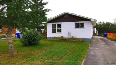 504 Goldrush Street E, Timmins, On P0n 1h0