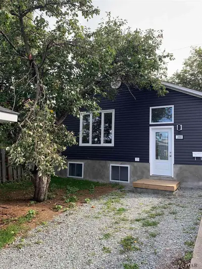 288 Tamarack Street, Timmins, On P4n 6r2