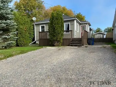 113 Haliburton Avenue, Temiskaming Shores, On P0j 1p0