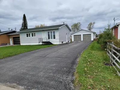 612 Kitchener Street, Hearst, On P0l 1n0