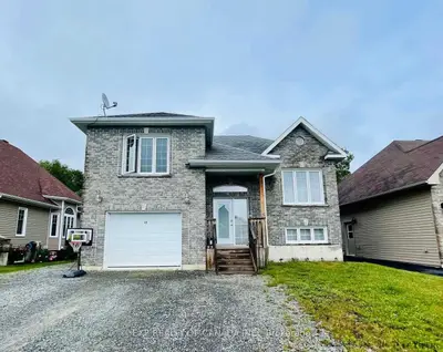 40 BRIAN ROMAIN Drive, Timmins, ON P4P 0A3