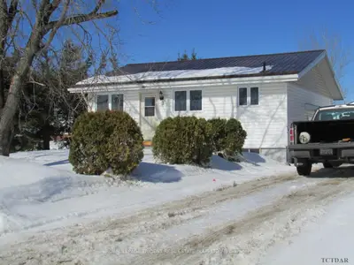 2 Algonquin Street, Kapuskasing, ON P5N 2S3