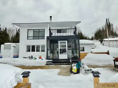 13 Sewell, Timmins, On P4r 1m7