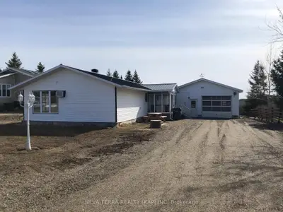 17 Dagenais Road, Kapuskasing, On P0l 2g0