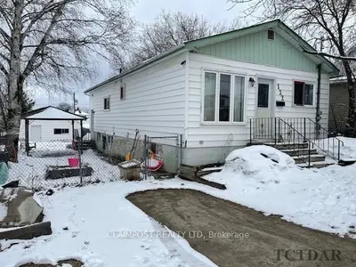 122 Windsor Avenue, Timmins, On P4n 3b2