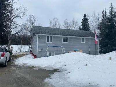 658 Urquhart Road, Timmins, On P0n 1a0