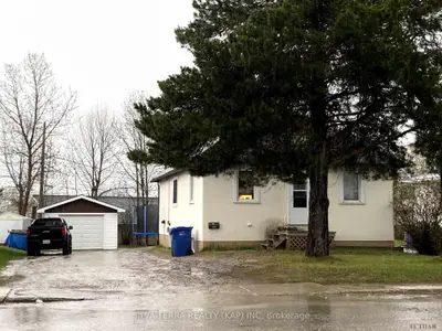 96 Byng Avenue, Kapuskasing, On P5n 1w8