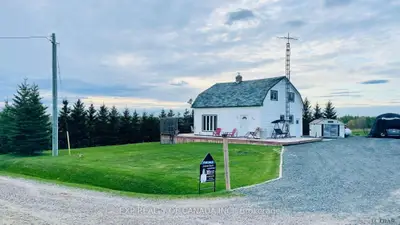 2031 Concession 2&3 Glackmeyer, Cochrane, On P0l 1c0