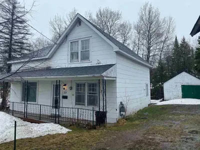 53 First Street, Kirkland Lake, On P2n 1n2