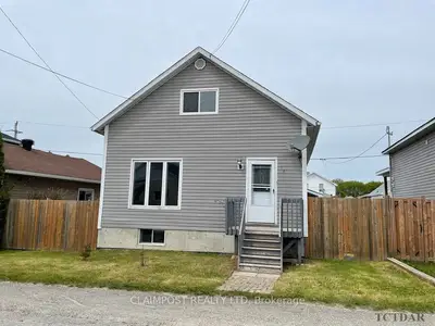 16 Laurier Avenue, Timmins, On P4n 4g5