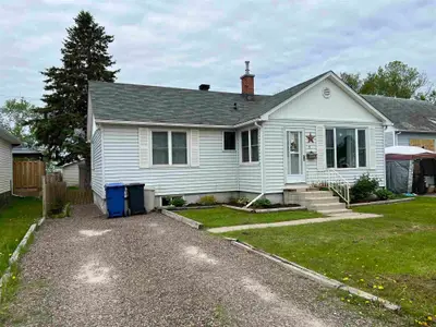 4 Birch Street, Kapuskasing, On P5n 1z9