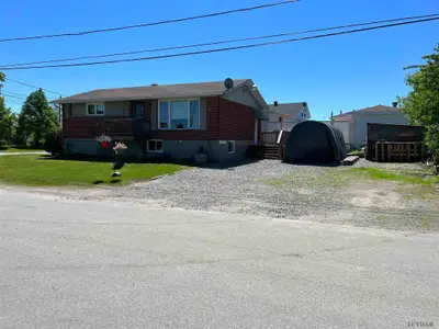3 Erickson Avenue, Kapuskasing, On P5n 2k8
