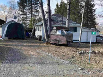 41 Leclair Avenue, Timmins, On P4r 0c1