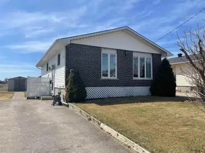 1013 Park Avenue, Timmins, On P4n 3y3