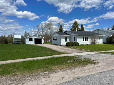 27 St Aubin Avenue, Kapuskasing, On P0l 1v0