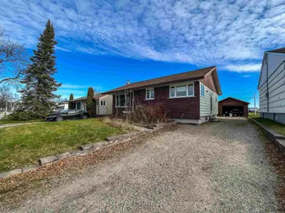 1066 Victoria Road, Iroquois Falls, On P0k 1e0