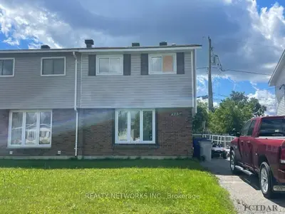 423 Victoria Avenue, Timmins, On P4n 4s1