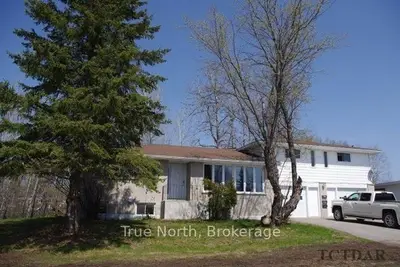 27 Kimberly Drive, Kapuskasing, On P5n 1l4