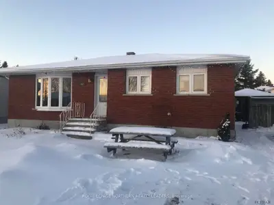 154 Nadine Avenue, Timmins, On P0n 1h0