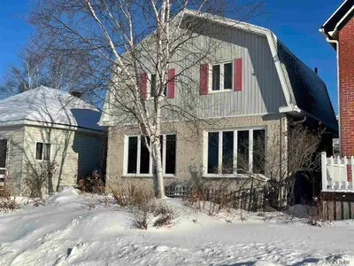 130 Twelfth Avenue, Cochrane, On P0l 1c0