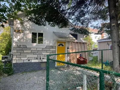 465 B Pine Street, Timmins, On P4n 2l5