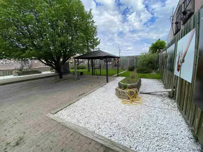 16 Government Road W, Kirkland Lake, On P2n 2e2