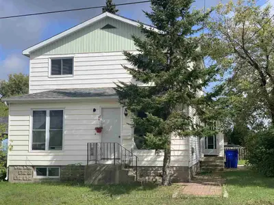 210 Montgomery Avenue, Timmins, On P4n 3g8