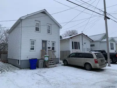 92 Elm Street N, Timmins, On P4n 6a5