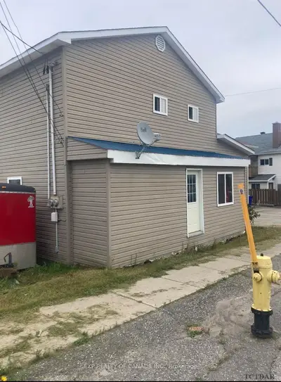 33 Dwyer Avenue, Timmins, On P0n 1g0