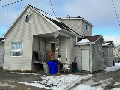102 Southern Avenue, Timmins, On P4n 3j2