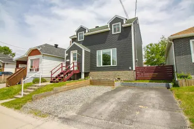566 Pine Street S, Timmins, On P4n 2m1