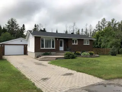 41 Carleton Place, Timmins, On P4n 7p9