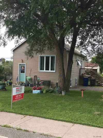 58 King Street, Temiskaming Shores, On P0j 1r0
