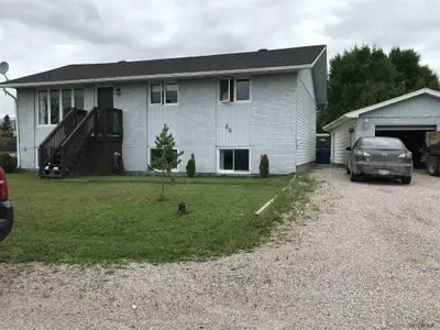 46 Cournoyer Street, Kapuskasing, On P5n 2n3