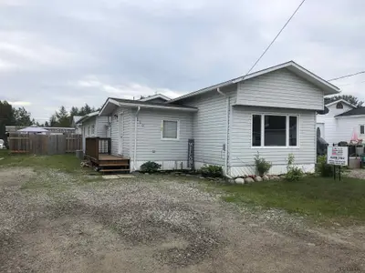 220 Shelby Avenue, Cochrane, On P0l 1c0